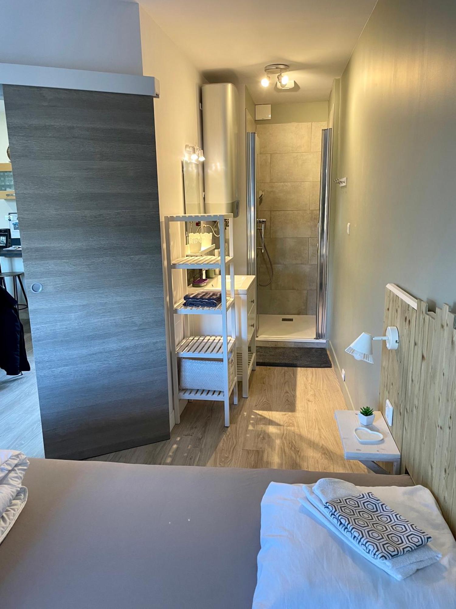 Saint-Aubin-Sur-Mer: Bel Appartement Traversant Kültér fotó